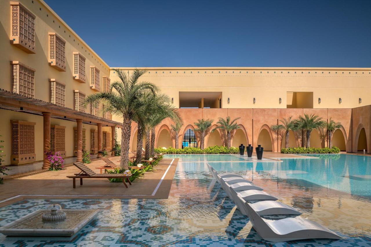 Time Square Resort & Spa Будж Екстериор снимка